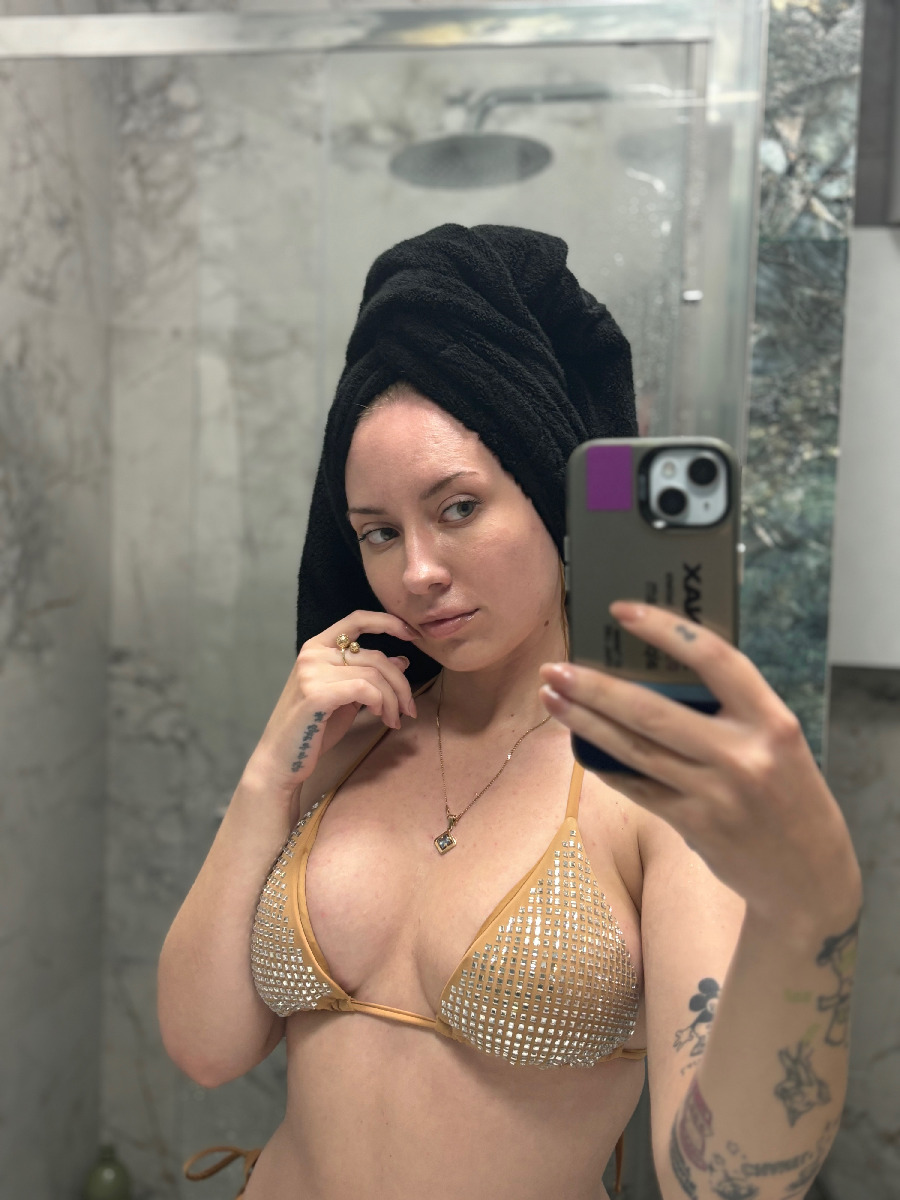 Nude girl KateV in Jammu